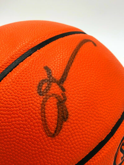 ALLEN IVERSON</br>Basketball Showcase (Philadelphia 76ers)</br>signierter Basketball, Game Ball Series – Bild 2
