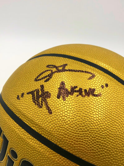 ALLEN IVERSON</br>Basketball Showcase (Philadelphia 76ers)</br>signierter Basketball, Gold Edition – Bild 2