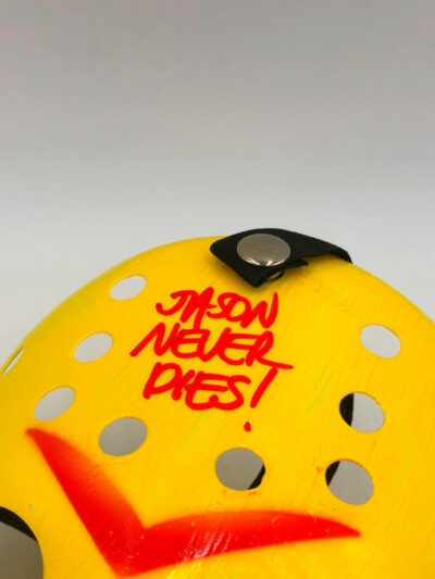 ARI LEHMAN Movie Showcase</br> (“Jason Voorhees”) Venerdì 17.</br>Yellow Painted Multi Inscription - immagine 2