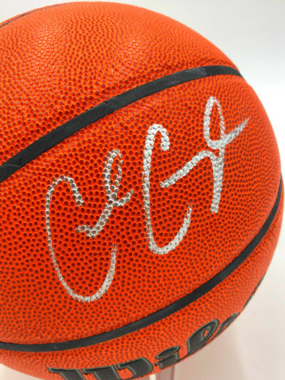 CADE CUNNINGHAM</br>Basketball Showcase (Detroit Pistons)</br>signierter Basketball, Wilson Authentic – Bild 2