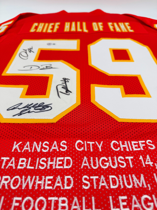 Football Trikot Mystery Box: Kansas City Chiefs City Tribute Series (Chiefs Special Insert Chance!) – Bild 4