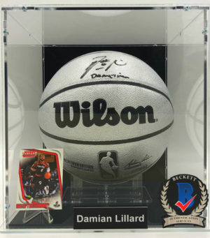 DAMIAN LILLARD</br>Basketball Showcase (Milwaukee Bucks)</br>signed basketball, Platinum Edition