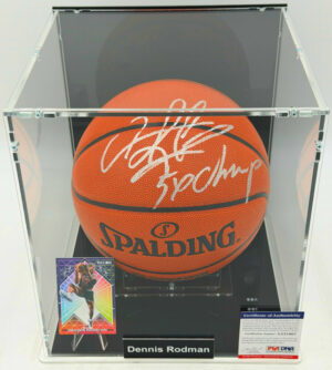 DENNIS RODMAN</br>Basketball Showcase (Chicago Bulls)</br>signierter Basketball, 5 x Champ Inscription