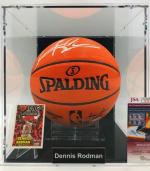DENNIS RODMAN</br>Basketball Showcase (Chicago Bulls)</br>ballon de basket signé, Silver Series