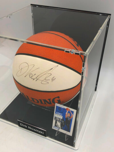 DIRK NOWITZKI</br>Basketball Showcase (Dallas Mavericks)</br>signierter Basketball, Hardwood Classics – Bild 5