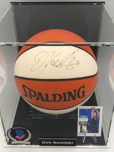 DIRK NOWITZKI</br>Basketball Showcase (Dallas Mavericks)</br>signierter Basketball, Hardwood Classics – Bild 9