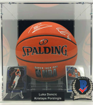 LUKA DONCIC & KRISTAPS PORZINGIS</br>Basketball Showcase (Dallas Mavericks/Boston Celtics)</br>signed basketball, Super Tack