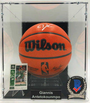 GIANNIS ANTETOKOUNMPO Basketball Showcase (Milwaukee Bucks) ballon de basket signé, Wilson Authentic