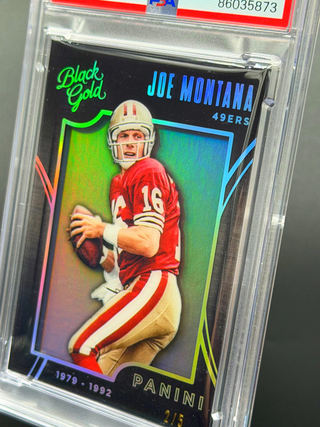 NFL Graded Cards Mystery Box</br>(Dirty Slabs – On Field Access Edition) – Bild 2
