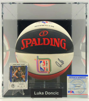 LUKA DONCIC</br>Basketball Showcase (Dallas Mavericks)</br>ALG ‘20 Limited Edition