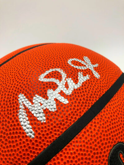 EARVIN “MAGIC” JOHNSON</br>Basketball Showcase (Los Angeles Lakers)</br>signierter Basketball, Authentic Series – Bild 2
