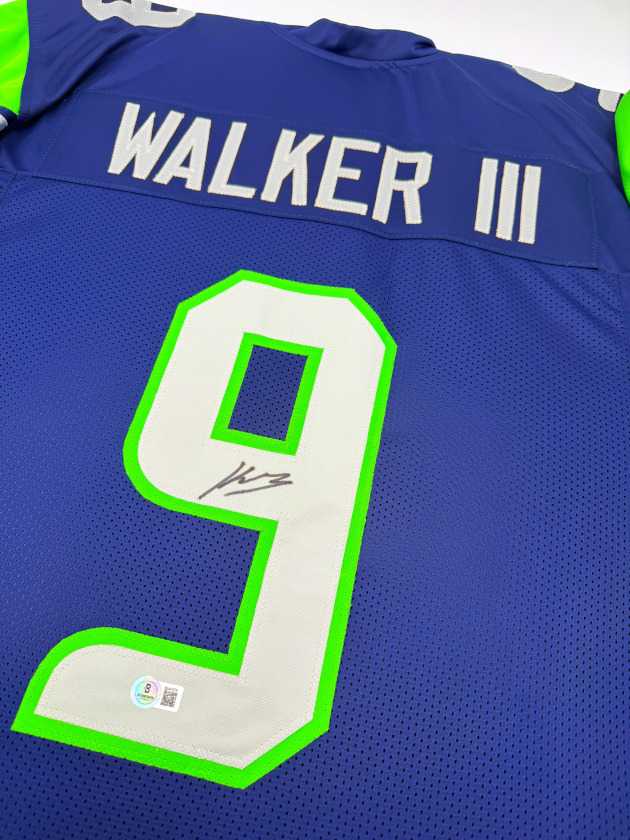 Football Trikot Mystery Box: Seattle Seahawks City Tribute Series (Hawks Special Insert Chance!) – Bild 6