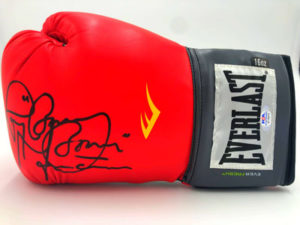 RAY „BOOM BOOM“ MANCINI, signed boxing glove (Everlast) Pro Style