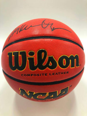 HAKEEM OLAJUWON (Houston Rockets) signierter Basketball, NCAA Basketball