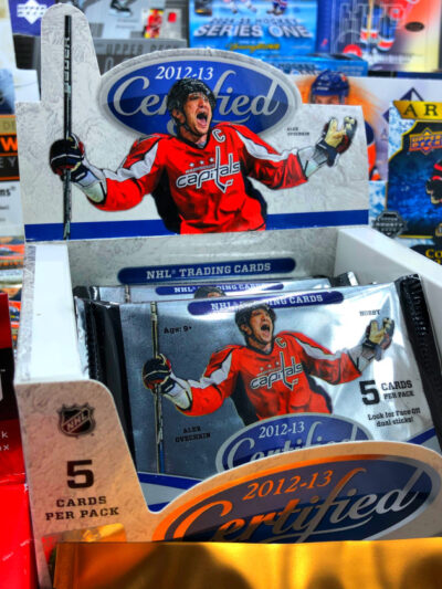 NHL Trading Cards Pocket Pack</br>“Gold Edition 2024-25”</br>(5 unopened packs) - immagine 5